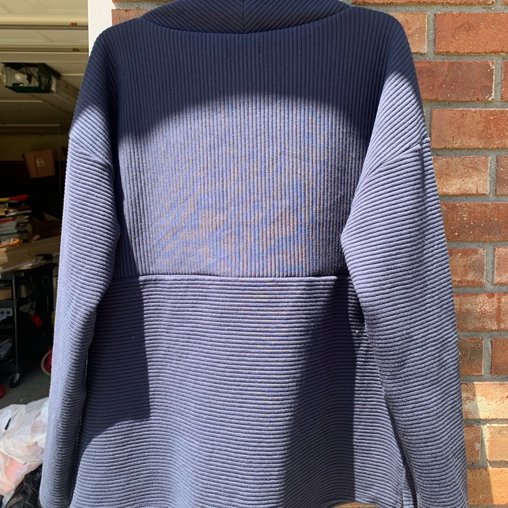 Navy Ribbed Top - Picture 3 of 3